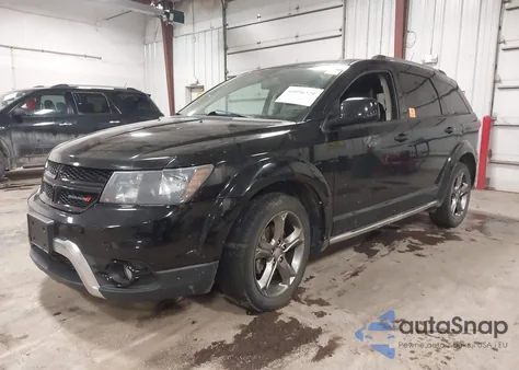 2017 Dodge Journey Crossroad Plus z USA, uszkodzony, nr VIN 3C4PDCGGXHT522978